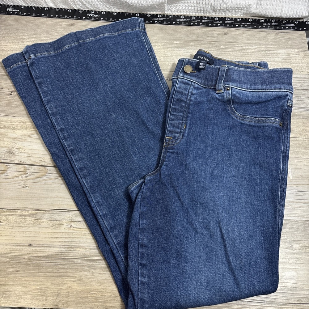 Spanx L Flare Pull On Jeans High Rise Med- Dark Wash Tummy Control stretch Jeans